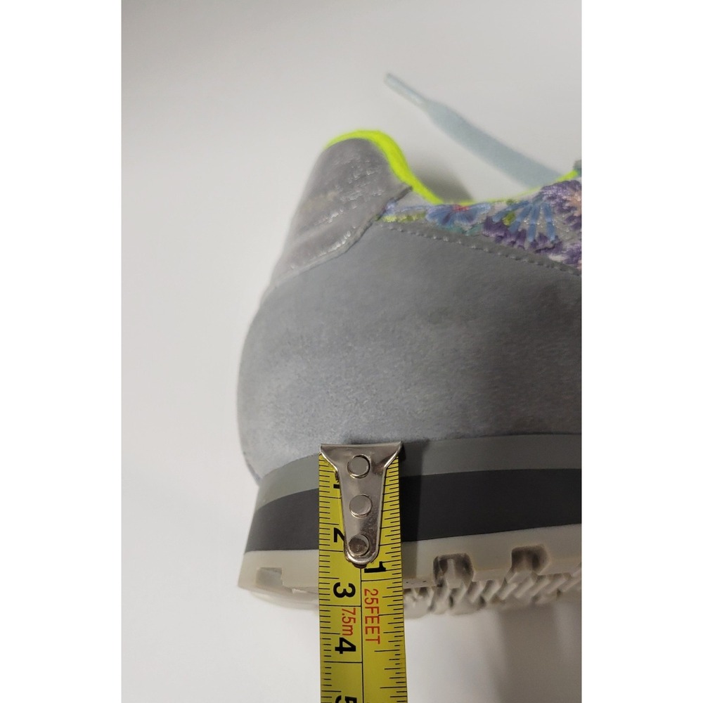 Gray Suede W M/C Floral Stitching Trim Johnny Was Lace Up Sneakers Size 37 - Picture 9 of 9